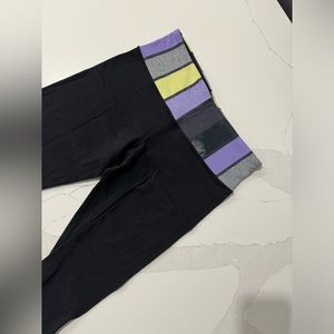 Lululemon Leggings - Cropped - Size 6